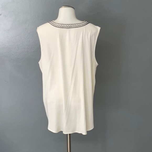 Ann Taylor Sleeveless Blouse - Picture 3 of 4